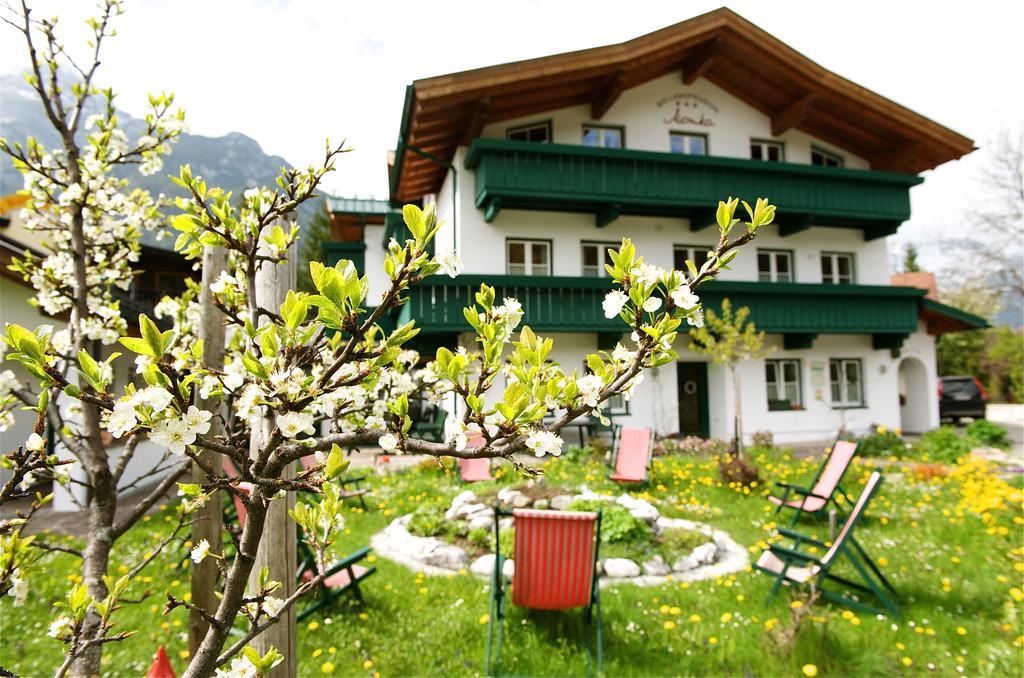 Bio-Landpension Monika Leutasch Exterior foto